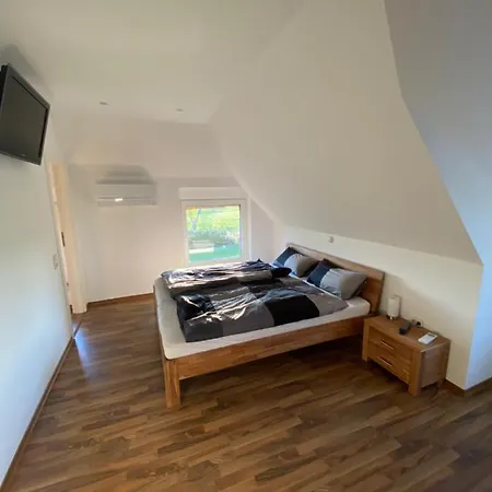 Monteurwohnung Zur Schilfkante * Jade